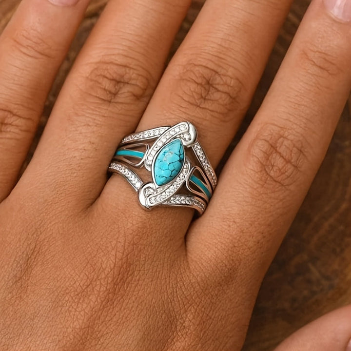 Elegantní boho prsten s tyrkisem, ve stříbrné barvě