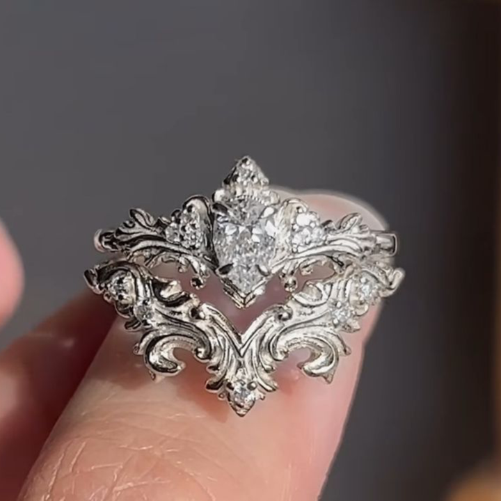 Královský tiárový prsten v barokním stylu