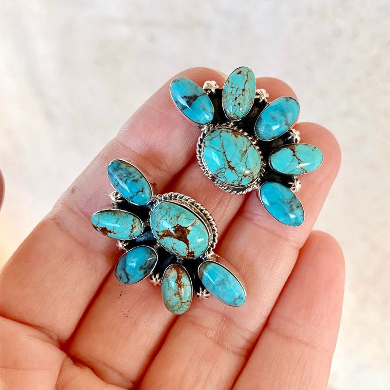 Boho náušnice ve vintage stylu s květy tyrkysu