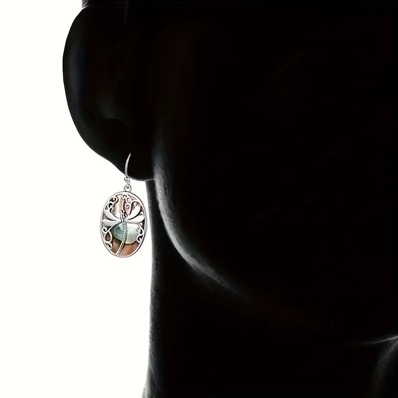 Náušnice s vážkou z abalonové mušle – Symbol obnovy a elegance