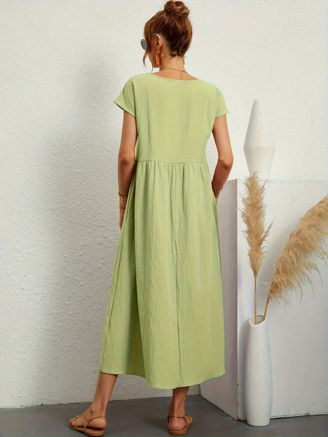 Gabrielle™ — Midi šaty s nadčasovou elegancí