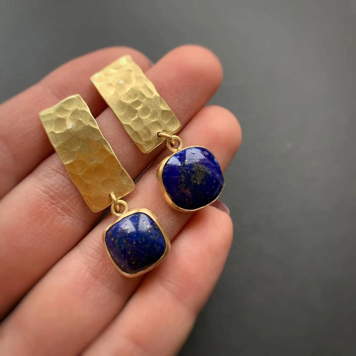 Obdélníkové boho náušnice s lapis lazuli